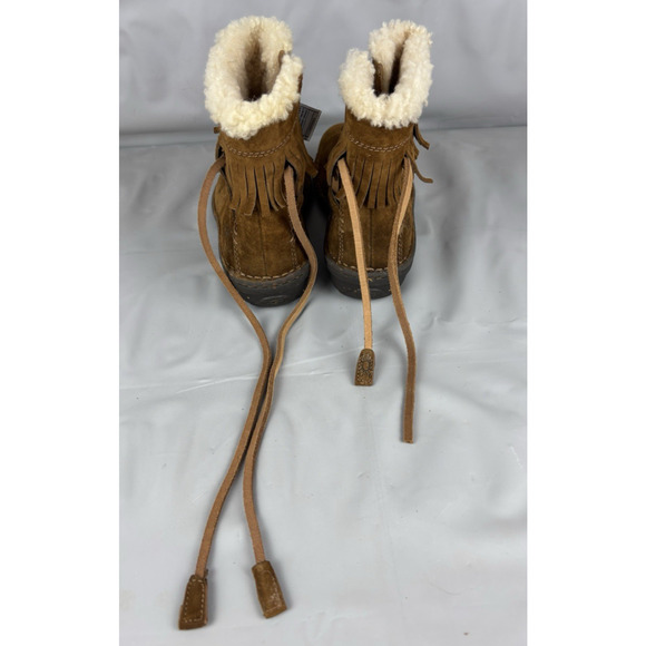 UGG Gaviota Ankle Boots Womens Size 6 EUR 37 Tan Suede Leather Sheepskin Fringe - Picture 14 of 16